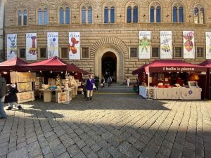 ARTour: il bello dell’artigianato in Piazza Strozzi