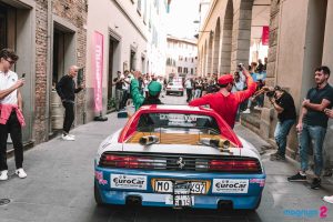 "Magnum Run": le vetture degli Anni '80 e '90 sfilano per i borghi toscani