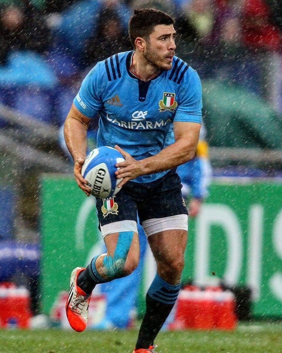 Da capitano della nazionale di rugby a gelataio: "Studio per aprirne una in Francia"
