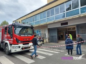 Leonardo da Vinci: "Movimento di assestamento esaurito". Dopo la paura "scuola agibile" e tutti in classe / FOTO