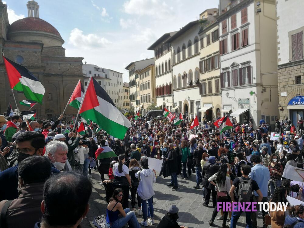"Riconoscere lo Stato di Palestina": passa risoluzione a Palazzo Vecchio, Italia Viva e destre votano 'no'