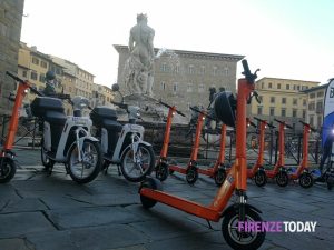 Casco sui monopattini, il Consiglio di Stato stoppa Palazzo Vecchio