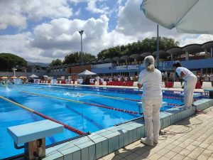 Prato, la piscina di via Roma chiuderà per lavori. I club sportivi: "Il Comune non ci ha interpellato"