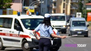 Sicurezza stradale, decine di multe per mancata revisione e assicurazione