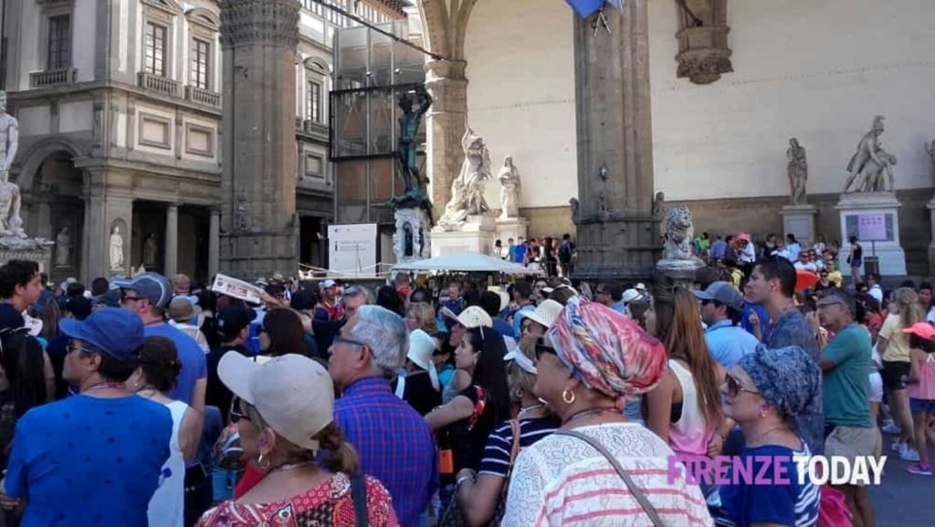 Turismo, superate le presenze pre Covid. E volano gli affitti brevi
