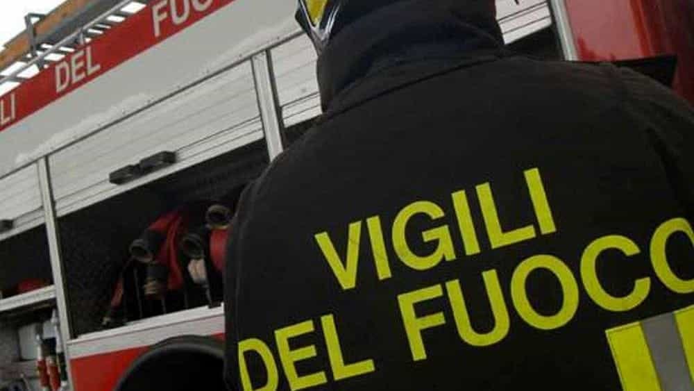 Malori ad un convegno medico, intervengono i vigili del fuoco