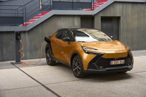 La Tecnologia Plug-in: un passo importante per la riduzione delle emissioni di CO₂ in Europa