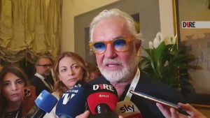 G7 Turismo, Briatore: “Ci vorrebbe un museo unico come il Louvre” / VIDEO