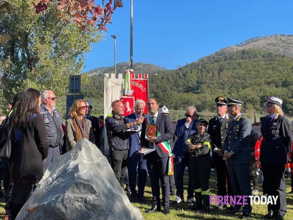 A Montemurlo nasce il giardino vittime dell'alluvione. Il sindaco: "Una ferita profonda"