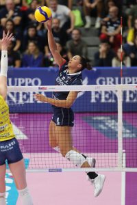 Volley A1 femminile, la Savino Del Bene perde Ruddins ma si guarda attorno