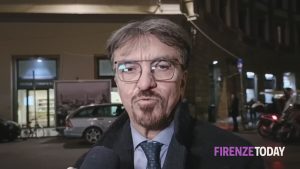 Arrivano le luci di Natale in via Gioberti. Vicini: “Siamo sicuri che piaceranno ai fiorentini”