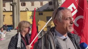 Problema casa, studenti in presidio: “La città solo per ricchi e turisti” / VIDEO e FOTO