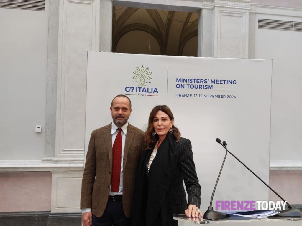 Santanché chiude il G7 di Firenze: "Fermare le false recensioni. Sì a turismo lento e sostenibile"