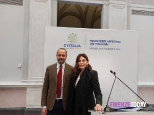 Santanché chiude il G7 di Firenze: "Fermare le false recensioni. Sì a turismo lento e sostenibile"