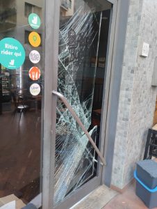 Nuova spaccata a San Jacopino. “Siamo sotto assedio. È la decima in 10 giorni” / FOTO
