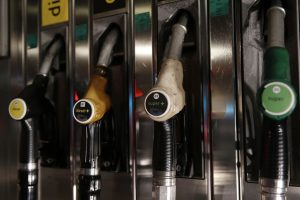 Dopo il dramma di Calenzano, torna la benzina nei distributori: "Ma da Eni nessuna notizia"