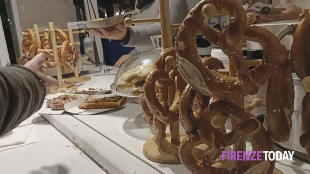 Empoli si trasforma: magia natalizia tra luci e mercatini / VIDEO