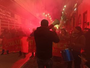 'Sì' alla legge regionale sui consorzi industriali: esultano i lavoratori ex Gkn / VIDEO