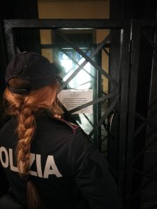 Alcol a minorenni e ritrovo di pregiudicati: il questore chiude due attività commerciale