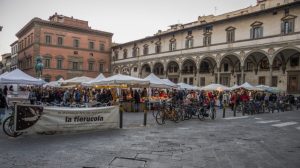 Natale artigianale: la Fierucola dell’Immacolata torna in piazza SS. Annunziata