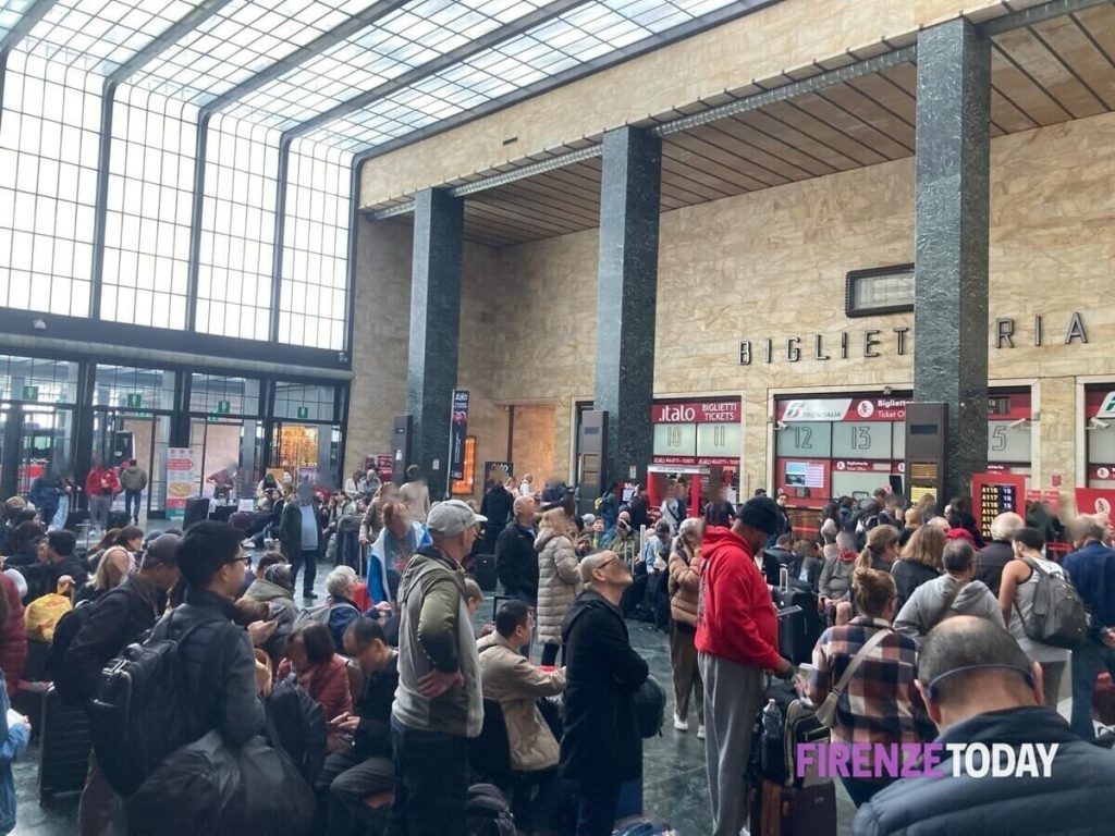 Sciopero dei treni, raffica di cancellazioni: la lista dei treni garantiti