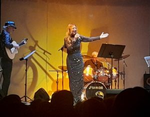 Donatella Alamprese: "Cantando in bicicletta"