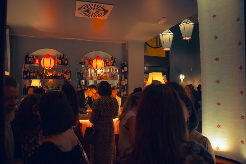 Il primo Capodanno di House of Nine: Hotel Number Nine accoglie il nuovo anno con lo spettacolo dei Mori & The Monkeys al Daisy's Restaurant