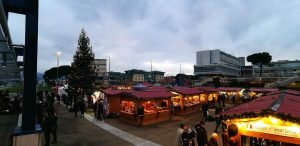 Natale a Scandicci tra mercatini, pista da pattinaggio su ghiaccio e luminarie