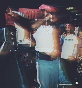 Moise Kean dal campo al palco: a Milano il listening party per il suo primo album "Chosen" / VIDEO