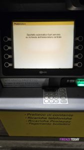 Poste: prelievi degli sportelli disattivati durante le notti del weekend  FOTO