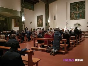 San Felice a Ema, veglia in ricordo delle vittime del monossido: “Preghiamo per la piccola”