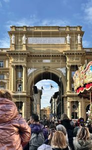 Calata della Befana in Piazza della Repubblica