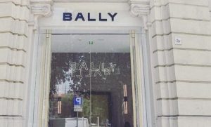Moda, vertenza Bally: "L’azienda di Lastra a Signa incentiva dimissioni del personale"