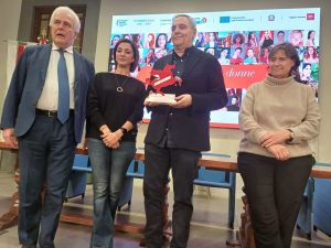Pegaso della Toscana delle Donne a Maurizio de Giovanni 