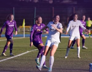 Fiorentina Femminile, crisi senza fine: viola sconfitte dal Como 2-0