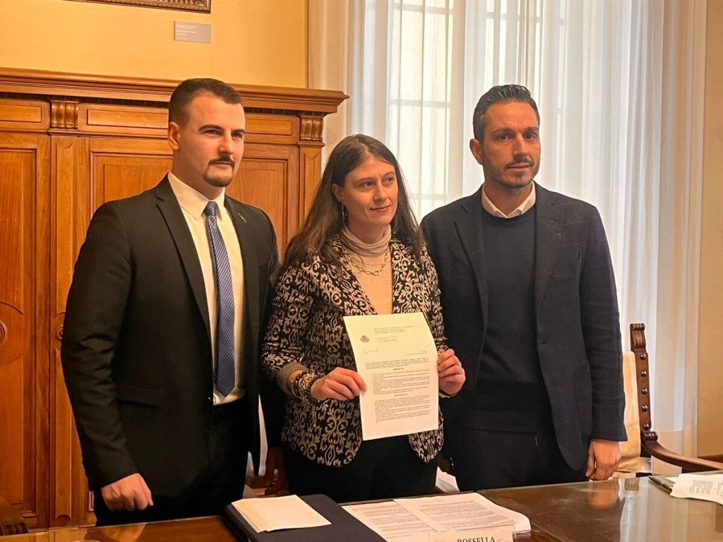 Test antidroga per sindaco, assessori e consiglieri comunali: la proposta del centrodestra