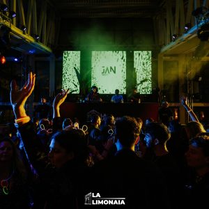 Party "Disco mania 2000" alla Limonaia di Villa Strozzi
