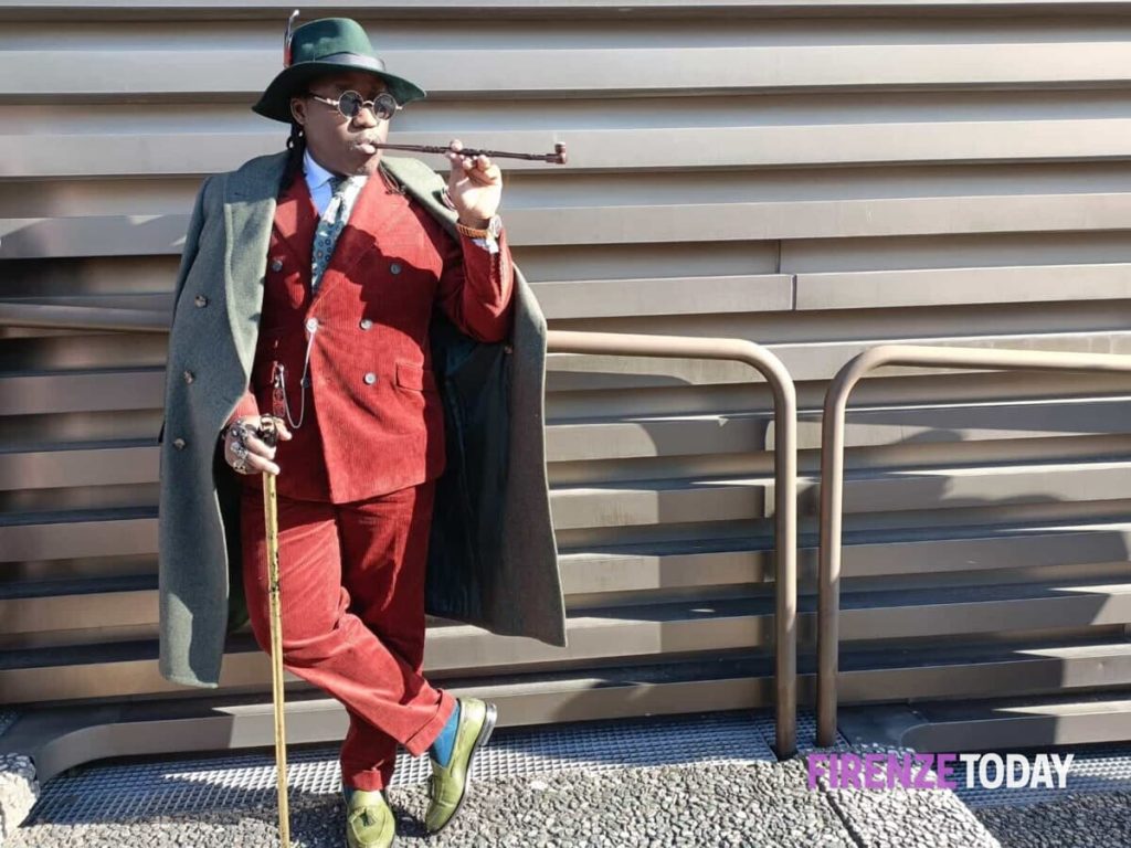 Pitti Uomo 107, i look più stravaganti della prima giornata / FOTO