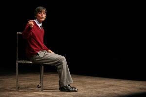 Saverio La Ruina al Teatro Goldoni con "Italianesi": la storia delle migliaia di italiani internati in Albania al termine della seconda guerra mondiale