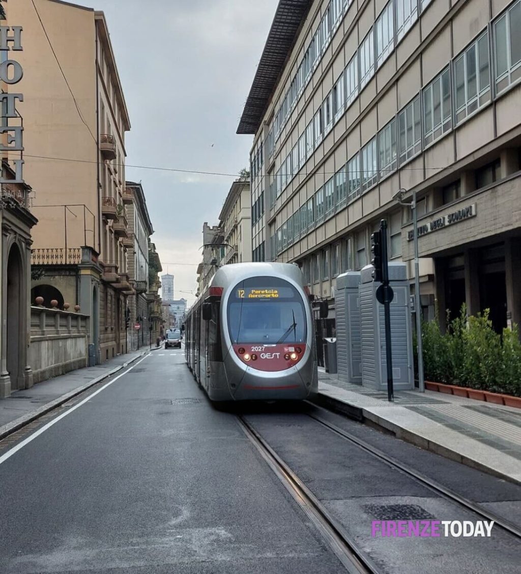 Linea Vacs tramvia, sabato la prima corsa: "Due settimane gratis"