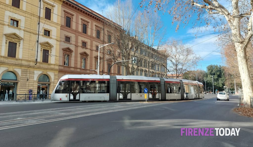Tramvia: il 25 gennaio parte la linea Vacs