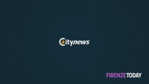 "Fiumi" davanti ai negozi di Porta Romana, i commercianti: “Siamo abituati” / VIDEO