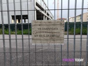 Un anno dopo la strage di Via Mariti: commercianti in gabbia, multe a pioggia e pusher nascosti