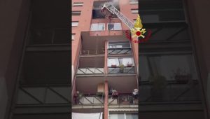 Incendio in appartamento a San Bartolo a Cintoia  VIDEO
