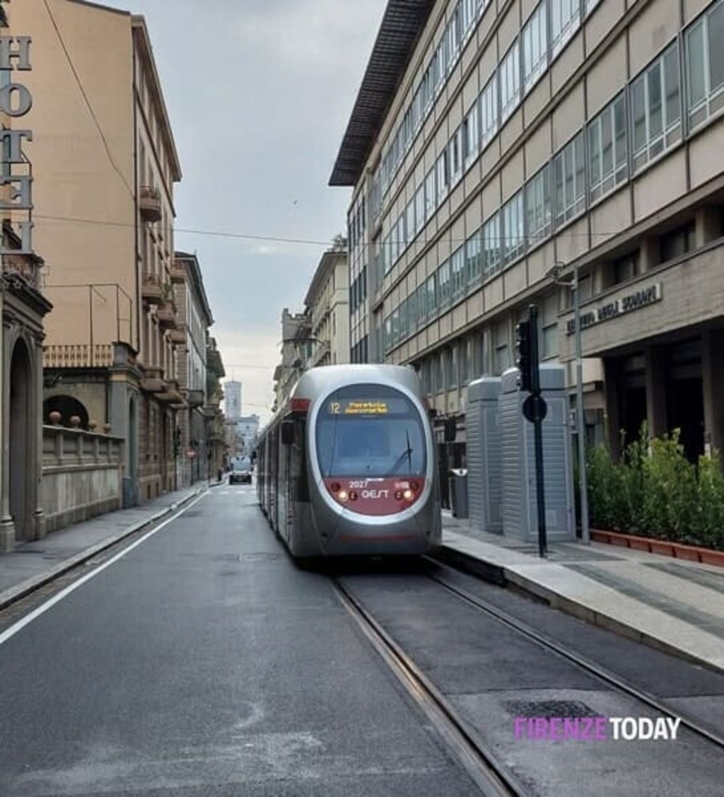 Nuovo tratto tramvia: convogli fermi per ore per un guasto