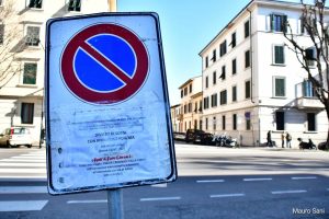 Cantieri tramvia, al via il piano per i 660 posti gratis di notte per i residenti