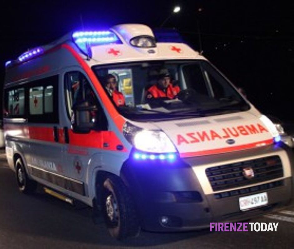 Trovato morto nel camper, donna grave in ospedale