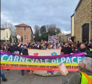 "Grazie ai 2mila partecipanti al Carnevale della Pace", arriva il bis / FOTO