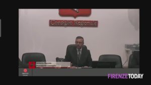 Legge sul fine vita, i fiorentini: “Giusto ma qualche perplessità per i credenti” / VIDEO 