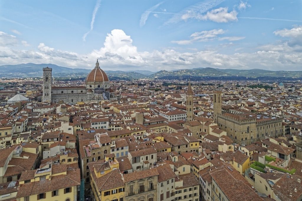 Paradosso Cin: "Lo chiedono anche proprietari di appartamenti al momento non destinati ai turisti"